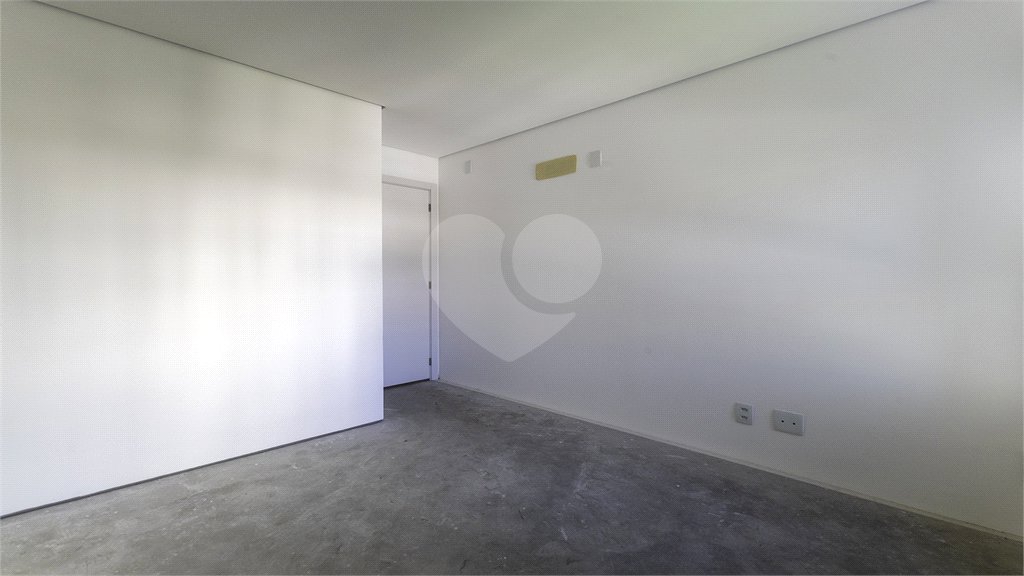Apartamento à venda com 4 quartos, sendo 3 suítes, em Perdizes, São Paulo, SP