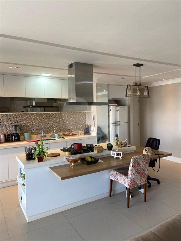 Apartamento à venda com 2 quartos, sendo 1 suíte, em Campestre, Santo André, SP