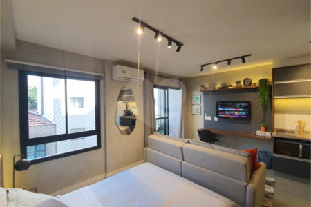 Apartamento à venda ou para alugar em Pinheiros, São Paulo, SP