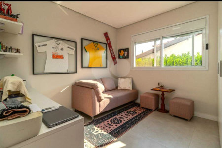 Casa à venda com 3 quartos, sendo 1 suíte, no condomínio Vale do Lago, Sorocaba - SP