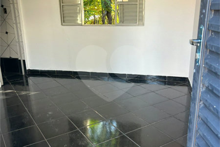 Casa para alugar com 6 quartos, sendo 3 suítes, no Centro, São Manuel, SP
