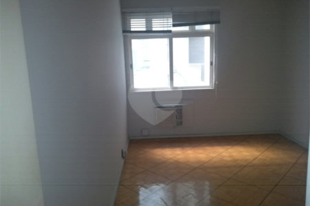 Apartamento à venda com 4 quartos, sendo 1 suíte, em Flamengo, Rio de Janeiro, RJ