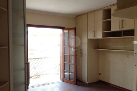 Sobrado à venda com 3 quartos, sendo 1 suíte, em Santa Teresinha, São Paulo, SP