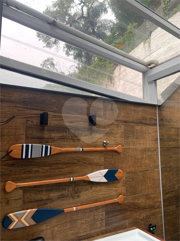 Sobrado à venda com 2 suítes em Horto, São Paulo, SP
