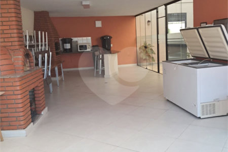 Apartamento à venda com 3 quartos, sendo 1 suíte, em Nova Petrópolis, São Bernardo do Campo, SP