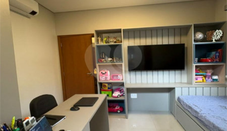 Casa à venda com 3 suítes no condomínio Residencial Terras de Siena, Ribeirão Preto - SP