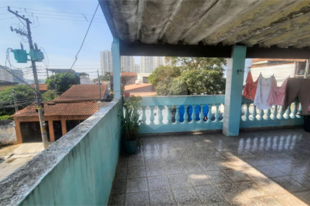 Casa à venda com 3 quartos em Jardim Baruch, Guarulhos, SP