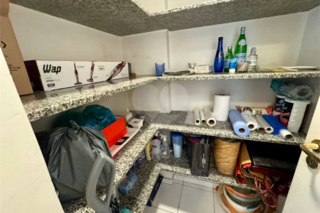 Apartamento à venda com 4 quartos, sendo 2 suítes,  em Pinheiros, São Paulo, SP