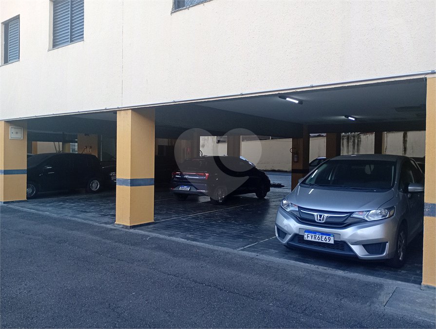 Apartamento à venda com 3 quartos, sendo 1 suíte, em Vila Oliveira, Mogi das Cruzes, SP