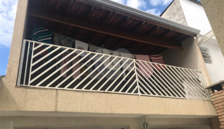 Sobrado à venda com 3 quartos, sendo 1 suíte, em Vila Albertina, São Paulo, SP
