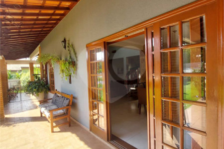Casa à venda com 4 quartos, sendo 2 suítes, no condomínio Eco Clube Vivendas do Lago, Sorocaba - SP