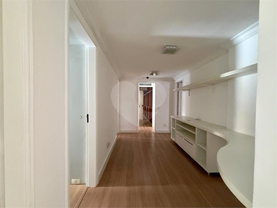 Apartamento à venda com 4 quartos, sendo 2 suítes, em Santana, São Paulo, SP