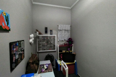 Sobrado à venda com 4 quartos, sendo 2 suítes, em Vila Paulicéia, São Paulo, SP