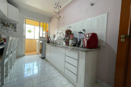 Apartamento à venda com 3 quartos, sendo 1 suíte,  em Vila Mariana, São Paulo, SP