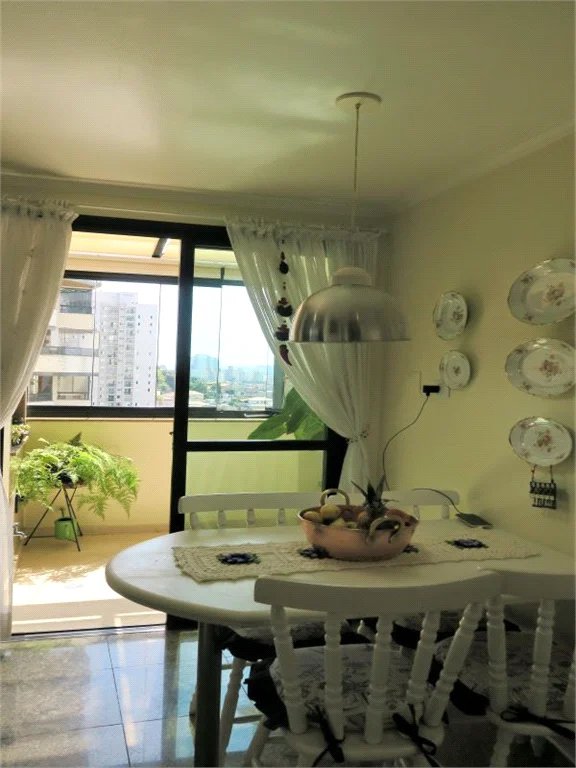 Apartamento à venda com 4 quartos, sendo 3 suítes,  em Vila Suzana, São Paulo, SP
