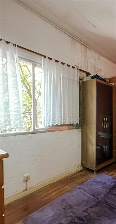 Sobrado à venda com 2 quartos em Vila Romana, São Paulo, SP