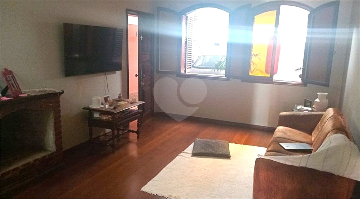 Casa à venda com 3 quartos, sendo 1 suíte, em Brooklin Paulista, São Paulo, SP