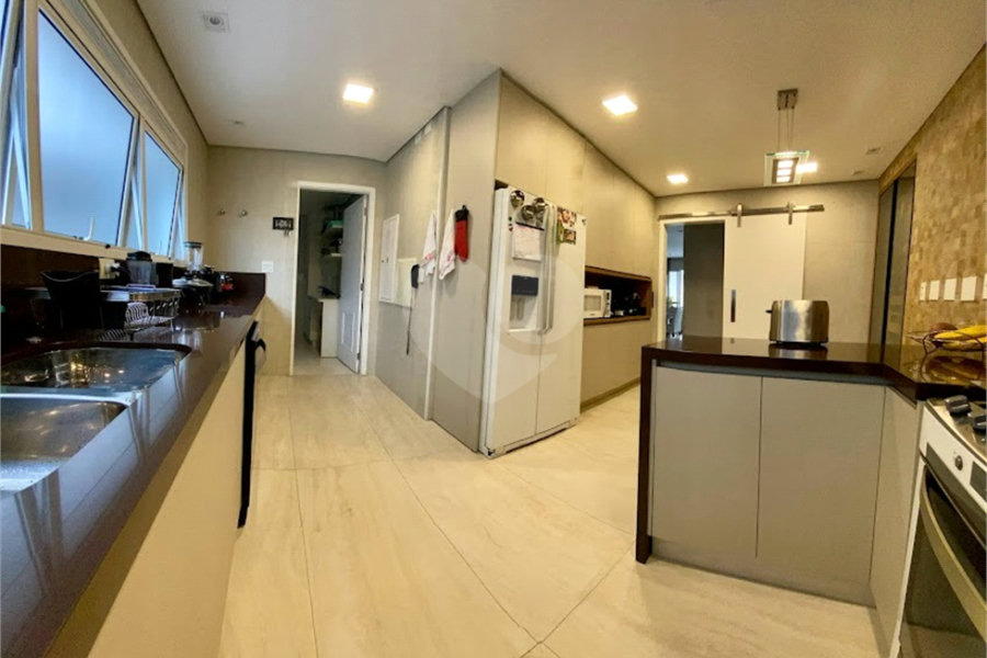 Apartamento à venda com 3 suítes em Morumbi, São Paulo, SP