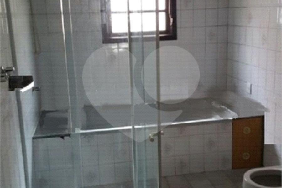 Casa Térrea à venda com 4 quartos, sendo 1 suíte, em Vila Medeiros, São Paulo, SP