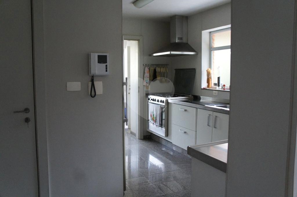 Casa à venda com 3 suítes em Fazenda Morumbi, São Paulo, SP