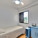 Apartamento à venda com 3 quartos, sendo 1 suíte, em Santo Amaro, São Paulo, SP