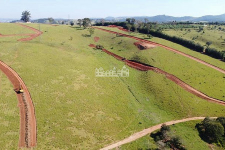 Terreno à venda no condomínio Montaresa Club e Resort, Atibaia - SP