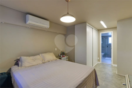Apartamento Duplex com 3 quartos á venda em Alto da Boa Vista, São Paulo - SP