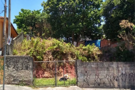 Terreno à venda em Jardim Cambara, São Paulo, SP