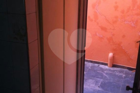 Sobrado à venda com 3 quartos, sendo 1 suíte, em Chora Menino, São Paulo, SP