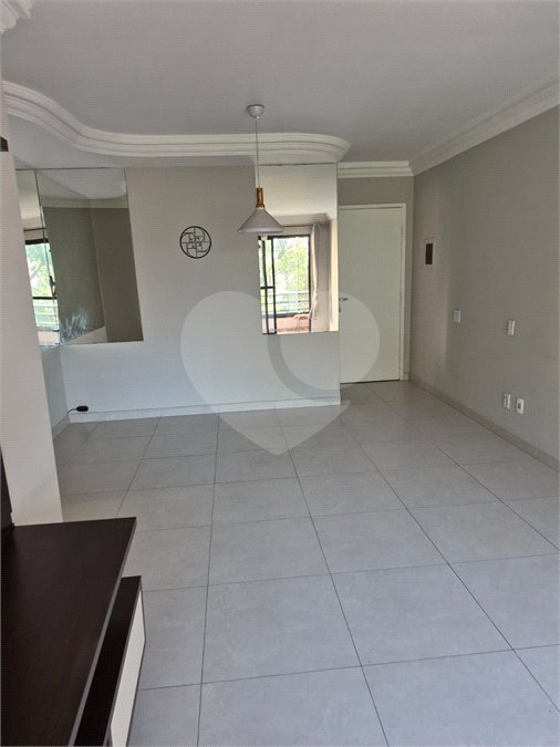 Apartamento à venda com 3 quartos, sendo 1 suíte,  em Cidade São Francisco, São Paulo, SP