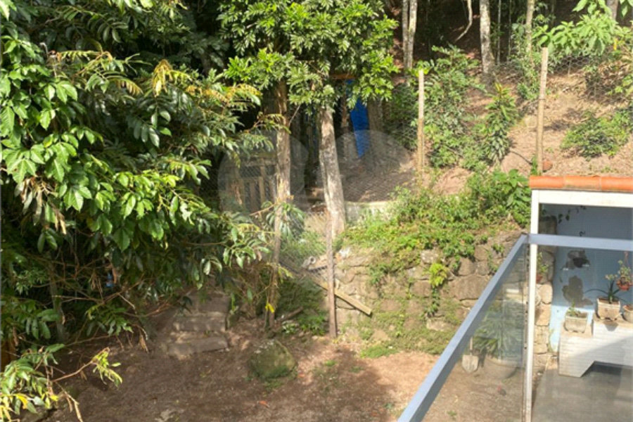 Casa à venda com 4 suítes no condomínio Alpes da Cantareira, Mairiporã - SP