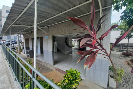 Apartamento à venda com 2 quartos em Santa Cruz, Rio de Janeiro, RJ