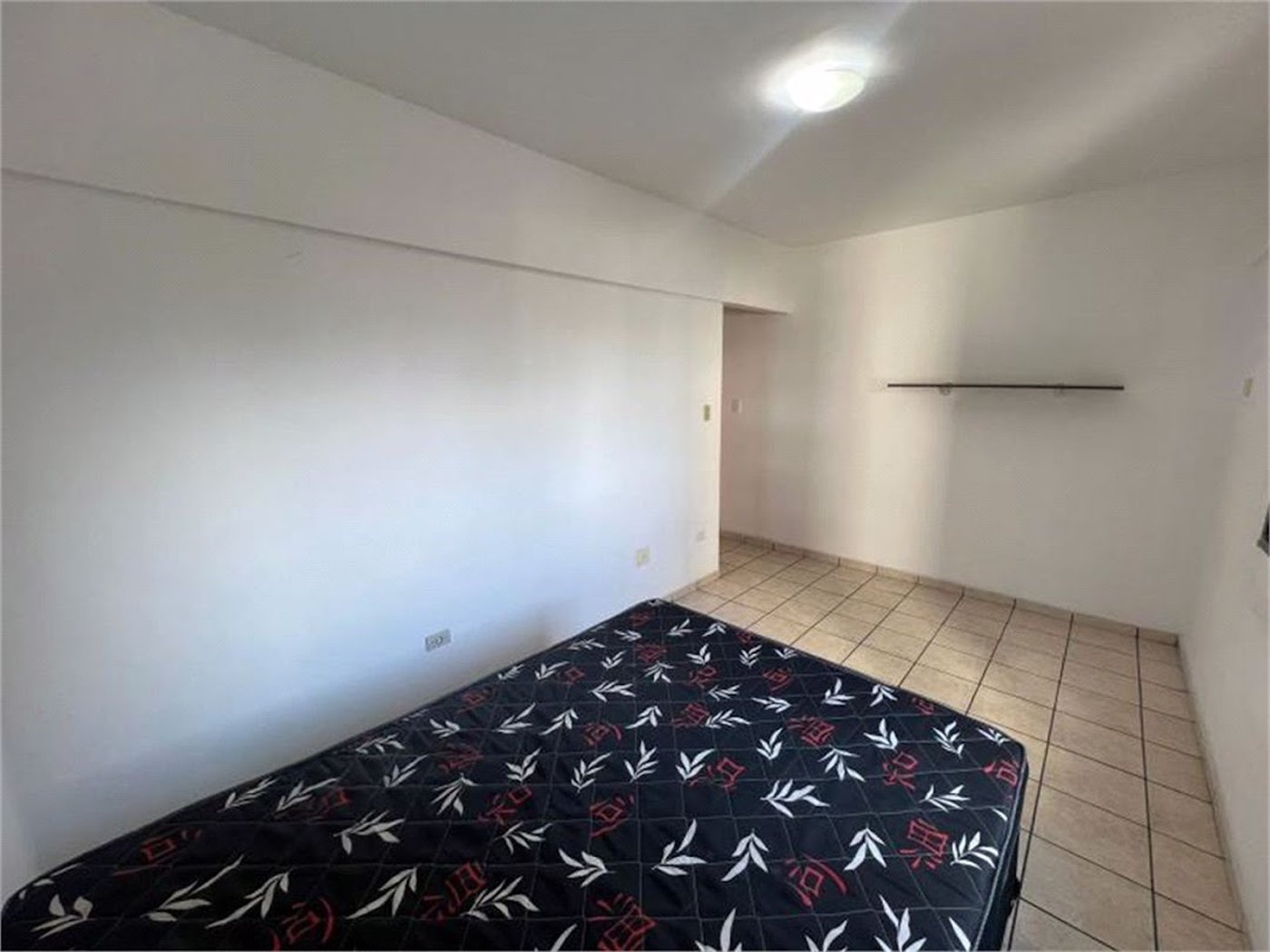 Apartamento Residencial à venda, Vila Guilhermina, Praia Grande - AP1208.