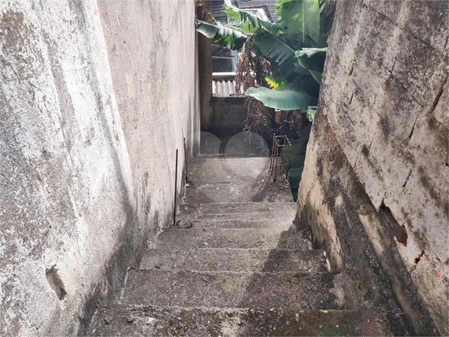 Sobrado à venda com 3 quartos, sendo 1 suíte, em Vila Pedra Branca, São Paulo, SP