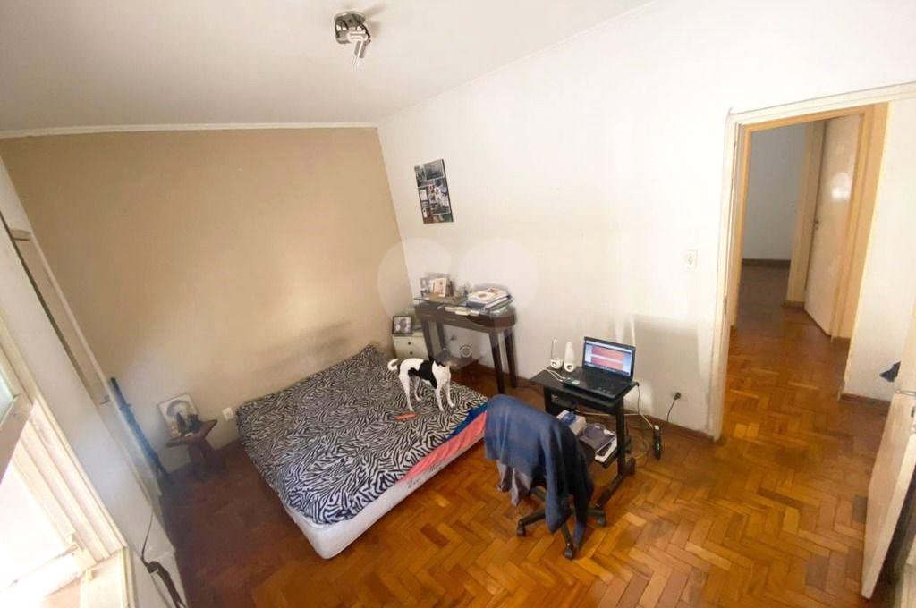 Casa à venda com 3 quartos, sendo 1 suíte, no condomínio Não Info, São Paulo - SP