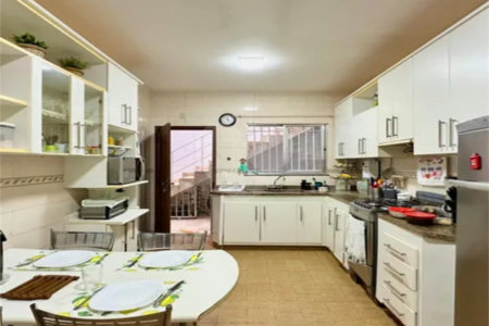 Casa de Vila à venda com 4 quartos, sendo 2 suítes,  em Botafogo, Rio de Janeiro, RJ