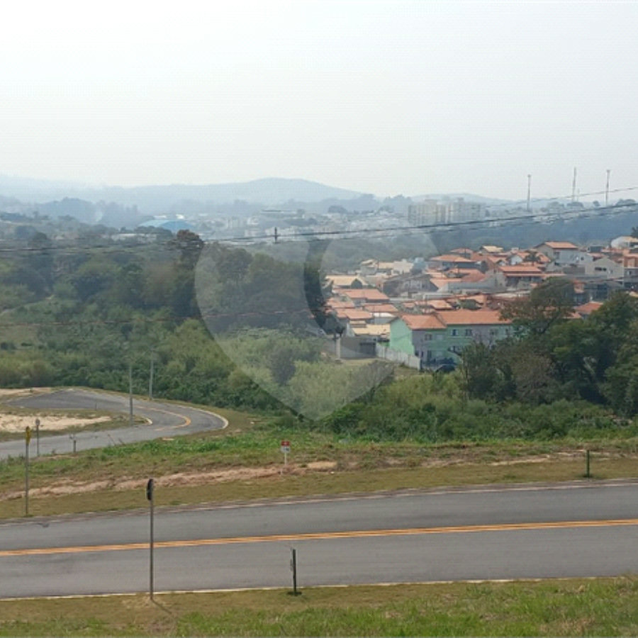 Terreno à venda em Parque dos Estados, Louveira, SP