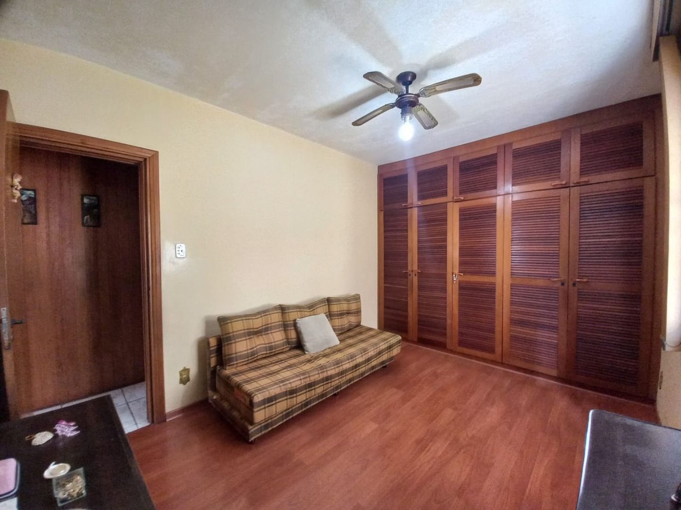 Belíssimo Apartamento de Frente, 3 Quartos, com Garagem Fechada, à Venda no Marapé – Santos/SP