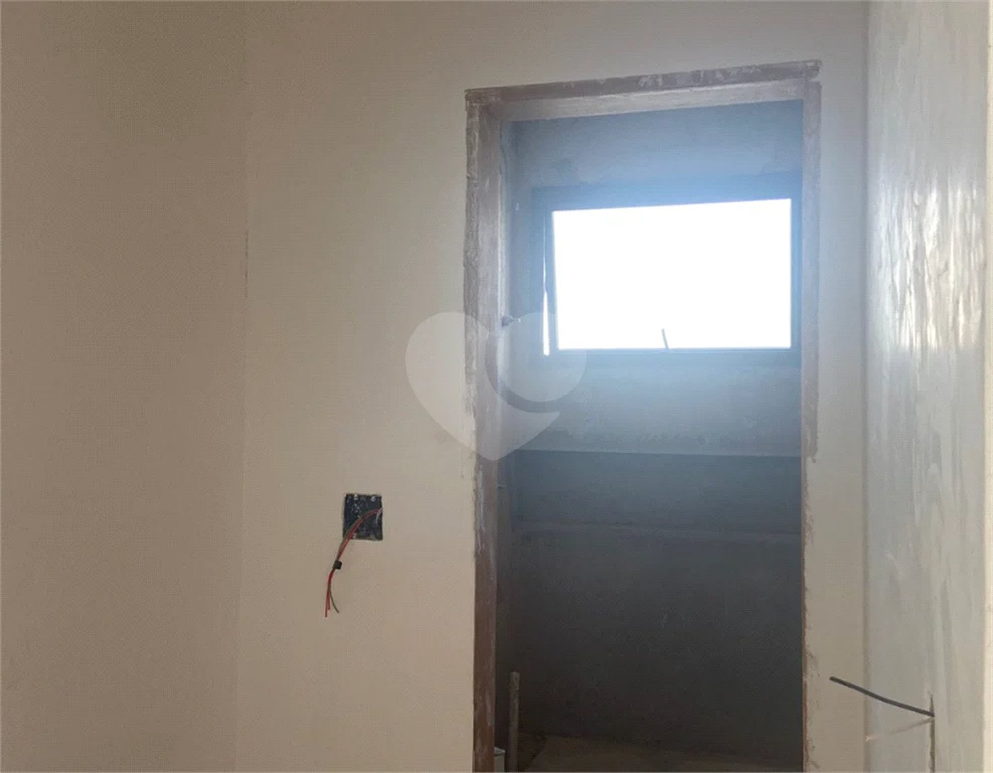 Casa à venda com 3 suítes no condomínio Terras do Alvorada, Itupeva - SP