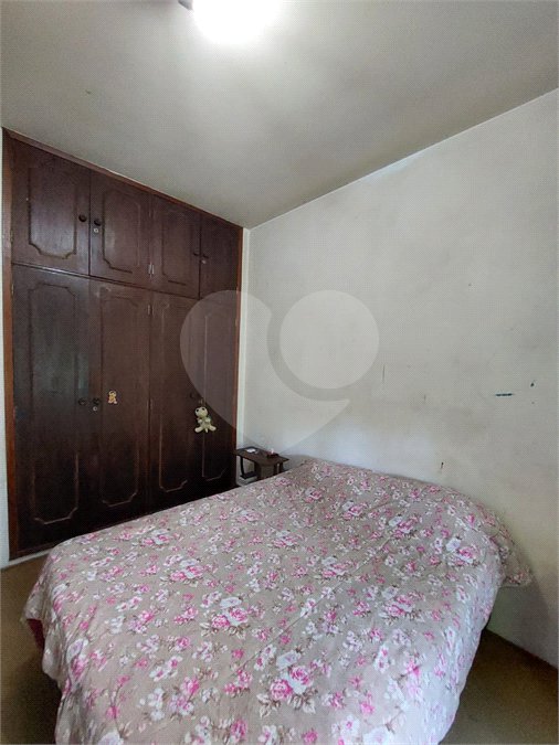 Casa à venda com 5 quartos, sendo 1 suíte, em Eldorado, São Paulo, SP