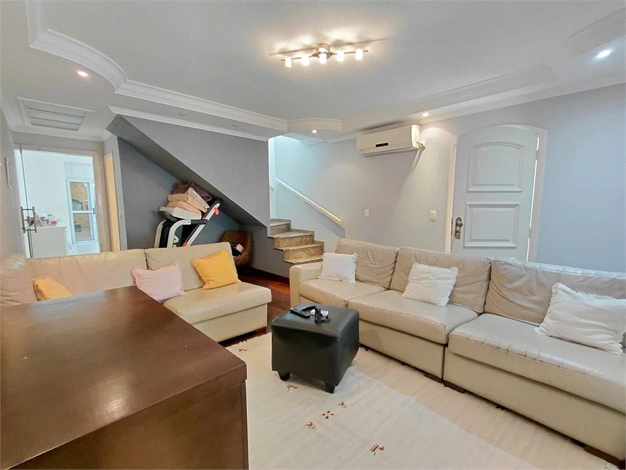 Casa à venda com 3 quartos, sendo 1 suíte, em Vila Ipojuca, São Paulo, SP