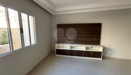 Casa em condomínio à venda com 2 suítes em Imirim, São Paulo, SP