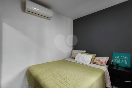 Sobrado à venda com 3 quartos, sendo 1 suíte, em Vila Romana, São Paulo, SP