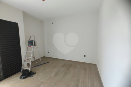 Casa à venda com 2 quartos, sendo 1 suíte, em Jardim Santo Antônio, Atibaia, SP