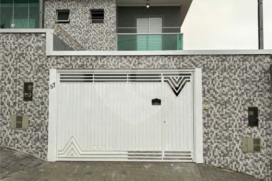 Sobrado à venda com 3 quartos, sendo 1 suíte, em Vila Maricy, Guarulhos, SP