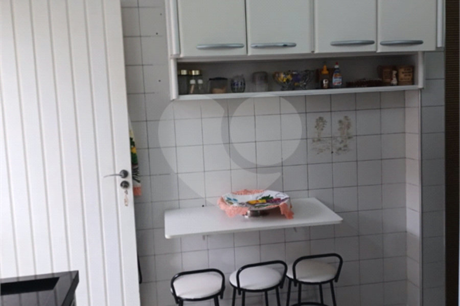 Sobrado à venda com 3 quartos, sendo 1 suíte,  em Ermelino Matarazzo, São Paulo, SP
