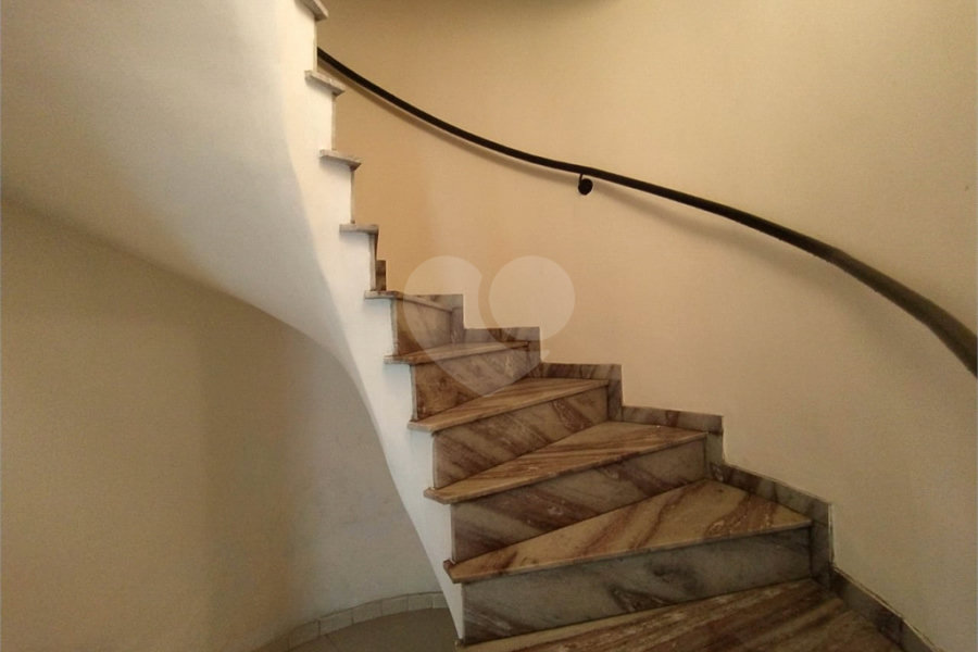Sobrado à venda com 5 quartos, sendo 1 suíte, em Mandaqui, São Paulo, SP