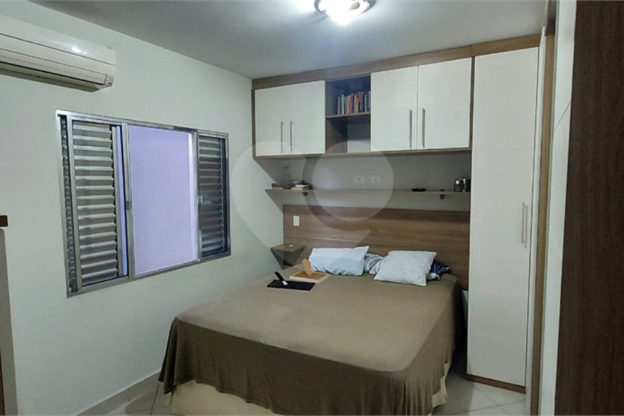 Sobrado à venda com 3 quartos, sendo 1 suíte, em Vila Sabrina, São Paulo, SP
