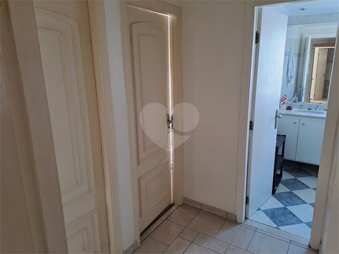 Apartamento à venda com 3 quartos, sendo 1 suíte, em Santana, São Paulo, SP