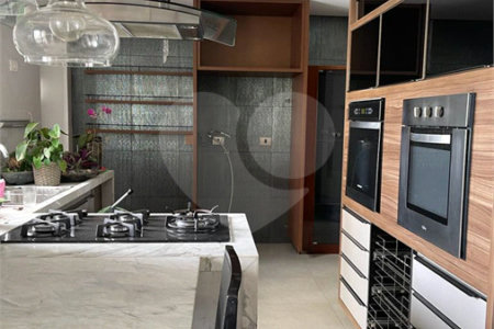 Apartamento à venda ou para alugar com 4 quartos, sendo 3 suítes,  em Jardim Anália Franco, São Paulo, SP